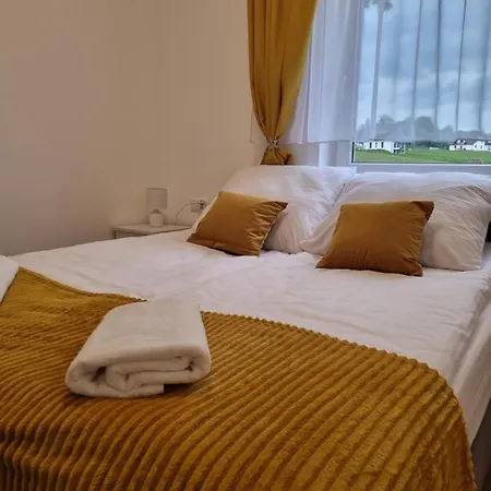 Apartamenty Jelen Pod Grapom Banska Nizna Exterior foto