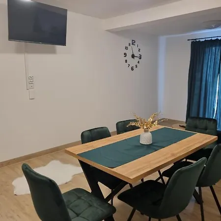 Apartamenty Jelen Pod Grapom Banska Nizna Exterior foto