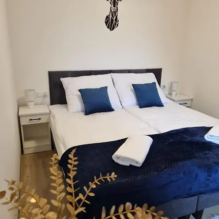 Apartamenty Jelen Pod Grapom Banska Nizna Exterior foto