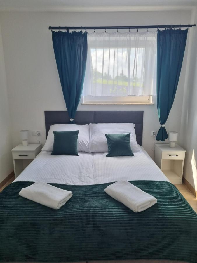 Jelen Pod Grapom Apartment